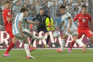 绝杀？！第112分钟，阿尔瓦雷斯兜射死角破门！阿根廷2-1领先瑞士